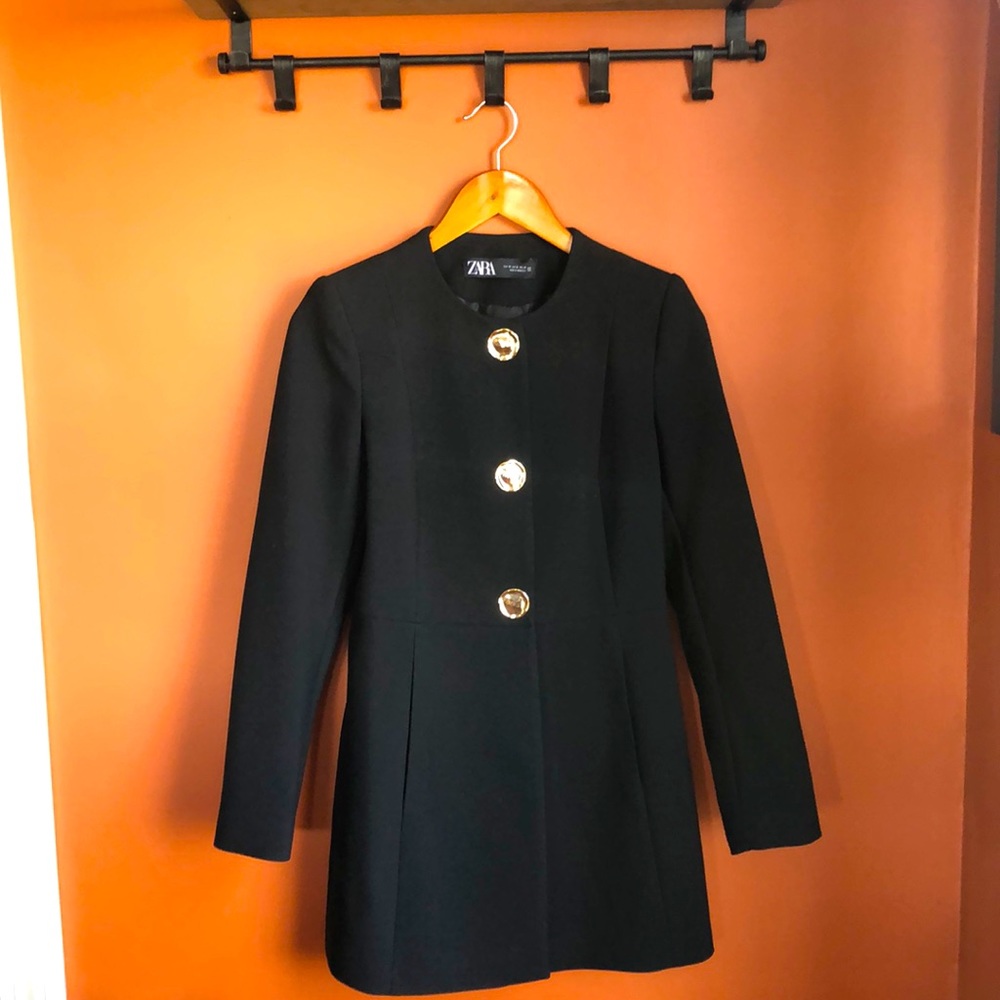 Zara blazer, never worn, wonderful quality